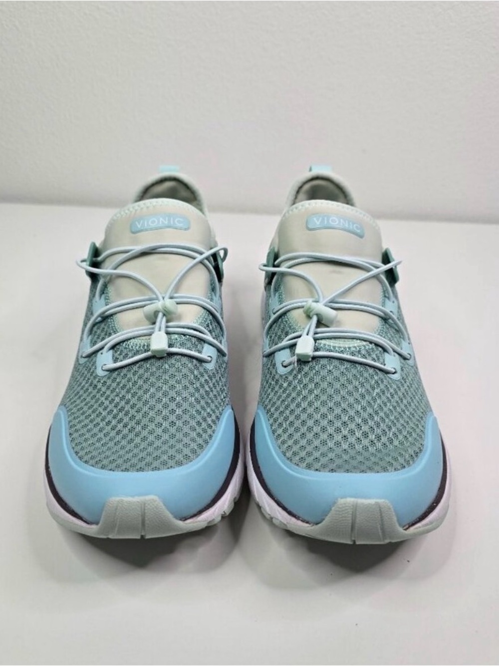 Vionic London Women's‎ Sneaker, Bungee Laces, Size 9.5, podiatrist recommended